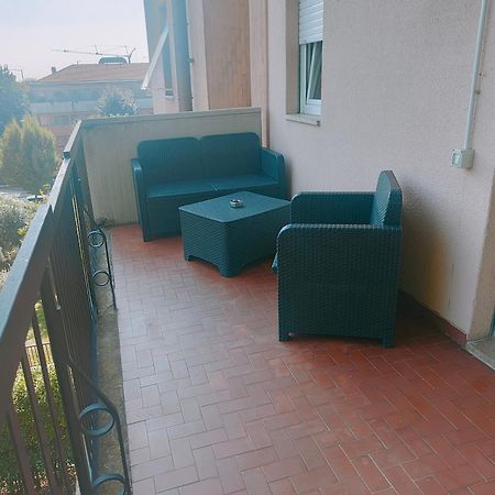 Maryhouse Bergamo Leilighet Eksteriør bilde